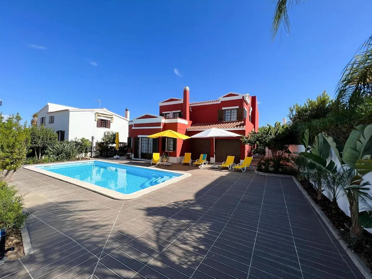 Summer House With Private Pool location